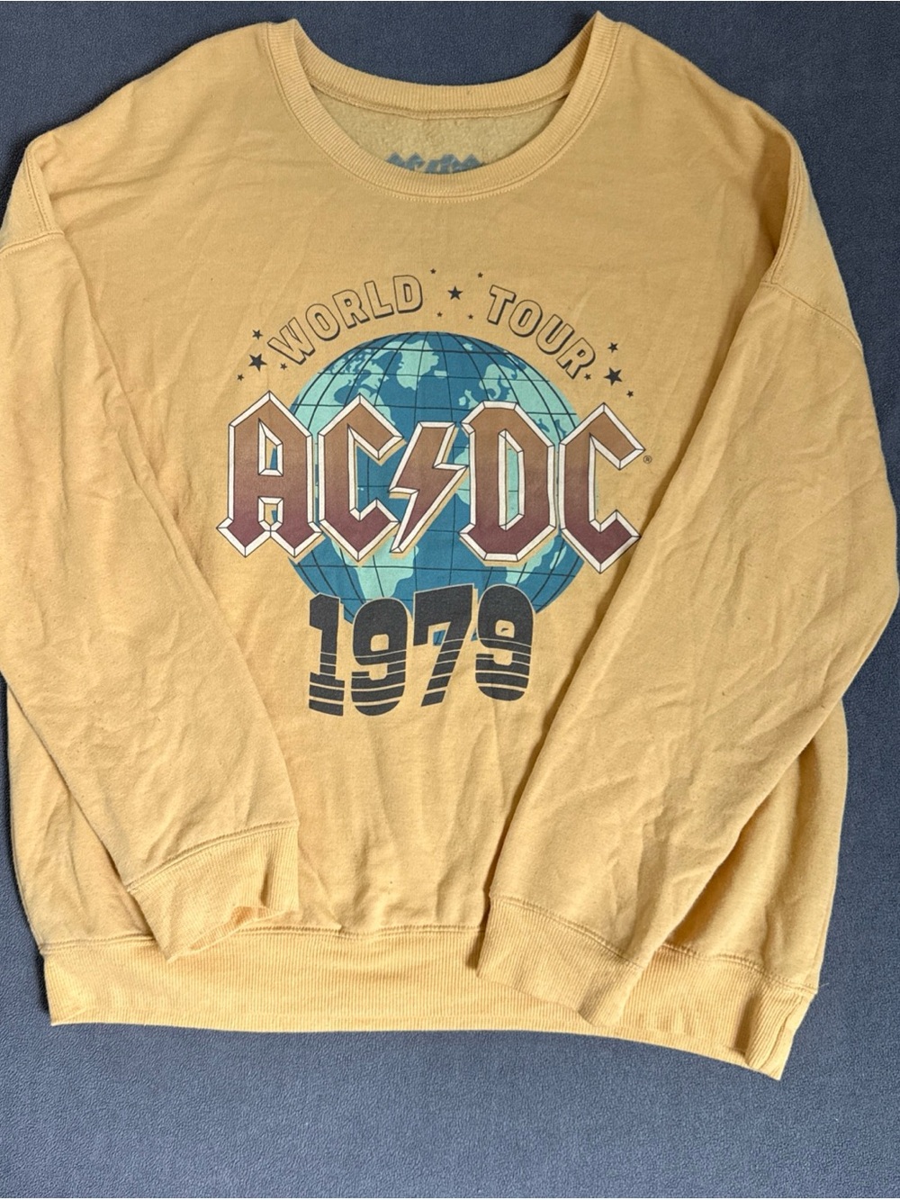 AC/DC 1979 Yellow Graphic Crewneck Sweatshirt Size Medium Yellow